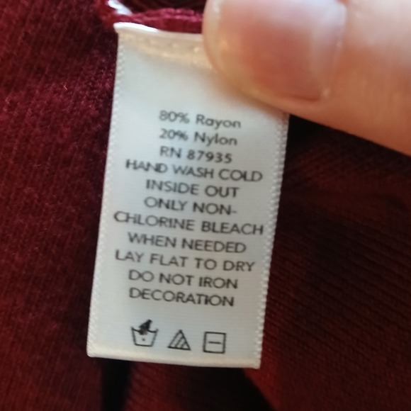 Burgundy sz 2x Gold Chain Trim Button Front Cardigan Sweater Womens Large Formal - Picture 11 of 11